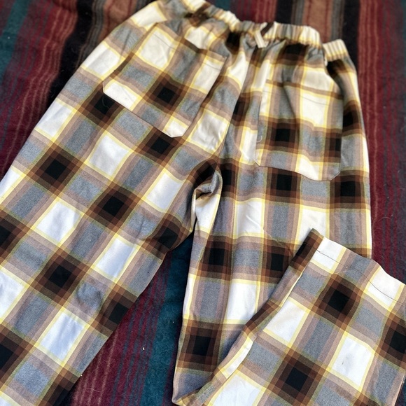 Brown/yellow flowy pants - Picture 4 of 4